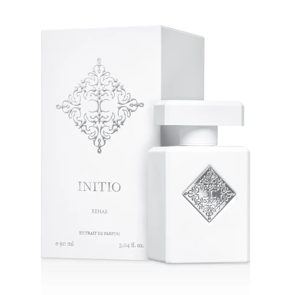 1801_INITIO_FLACON_ETUI_RETOUCHED_1024x1024_327b789a-e559-48ac-bad7-972b8abb8970